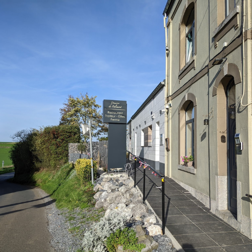gite pre en bulle domaine de falimont restaurant a la ferme